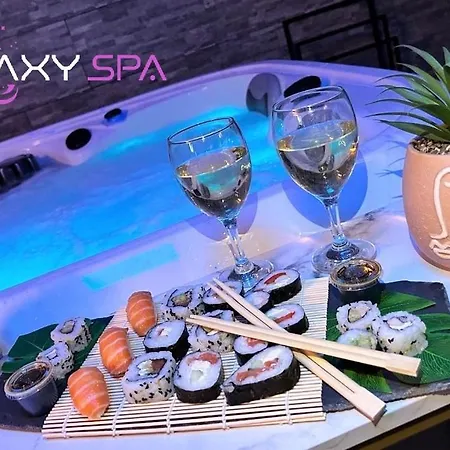 Galaxy - Neptune Jacuzzi Et Sauna Privatif Champigneulles